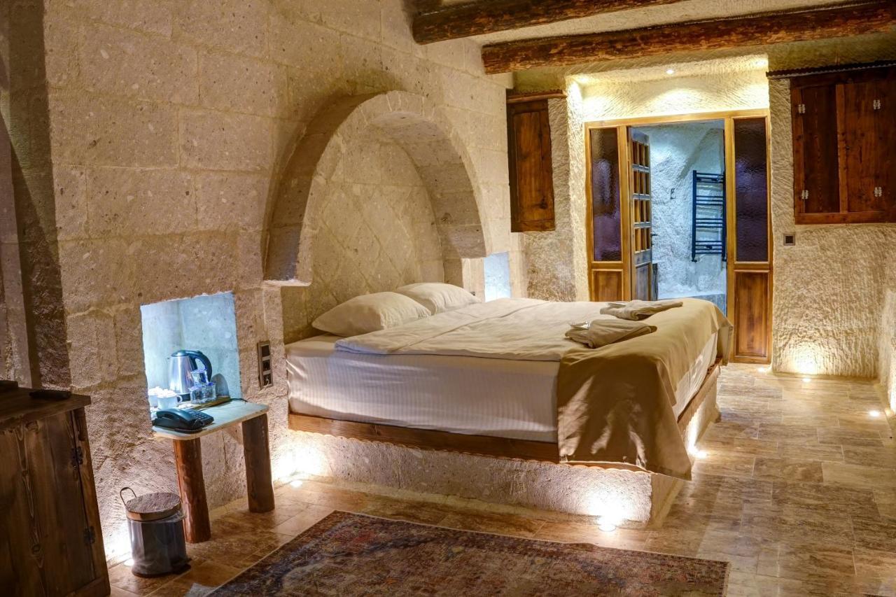 Dionysos Cave Cappadocia Hotel Ürgüp Bagian luar foto